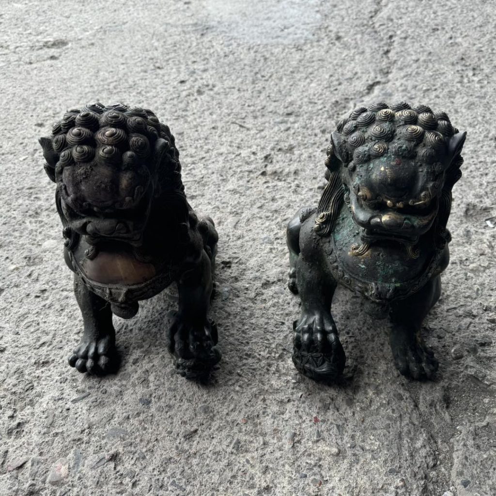 銅獅1
